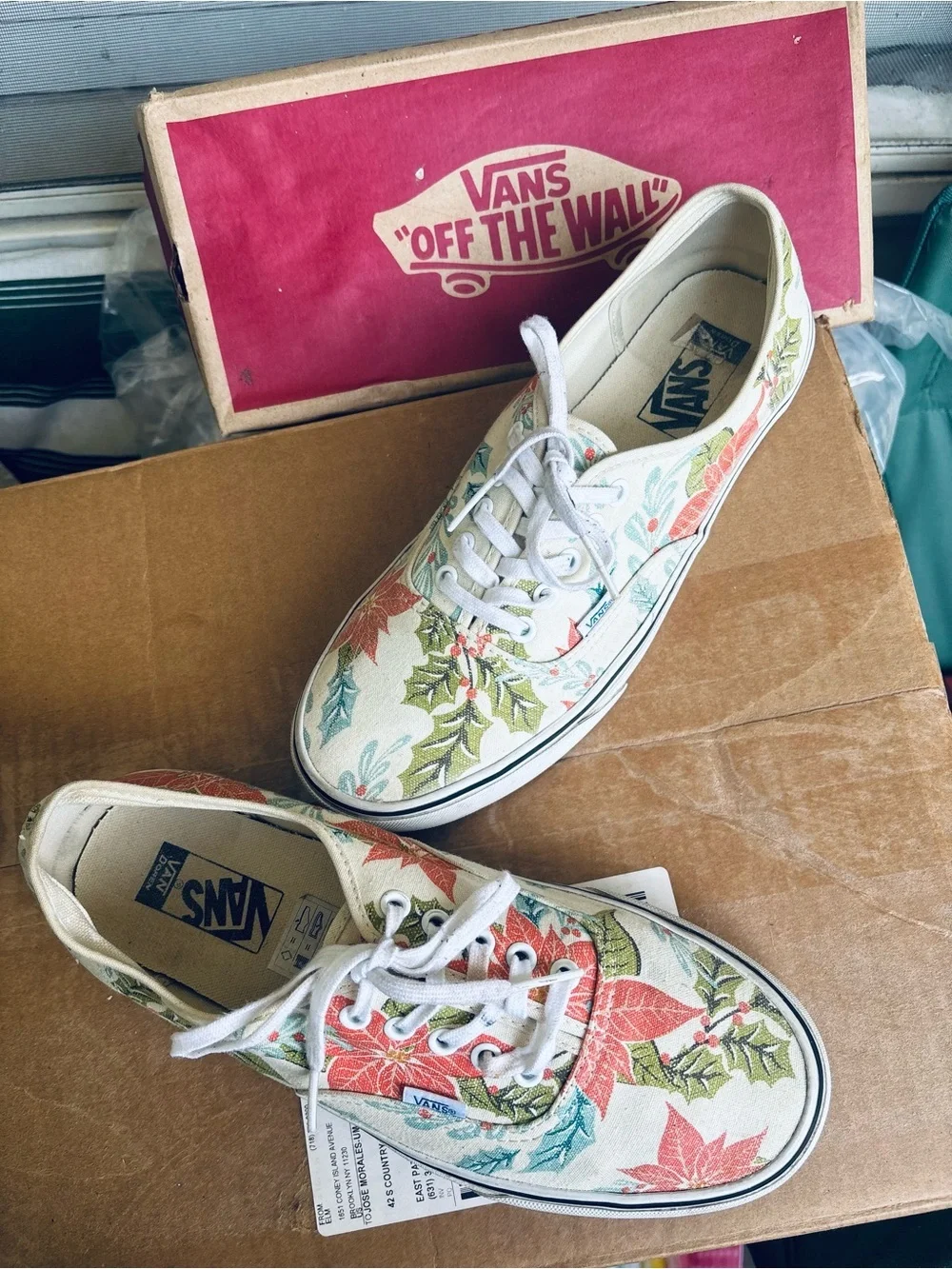 Vans Canvas Low-Top Sneakers in White with Red & Green Floral Print